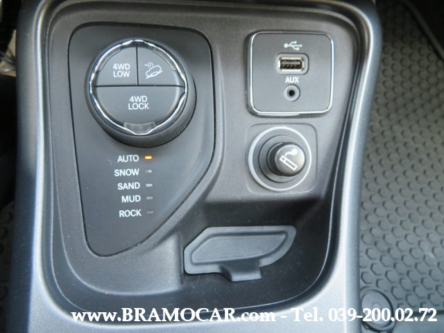 JEEP Compass usata, con Specchietti laterali elettrici
