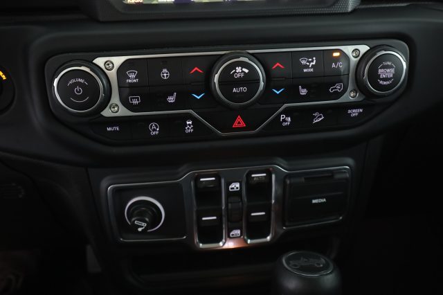 JEEP Wrangler usata 12