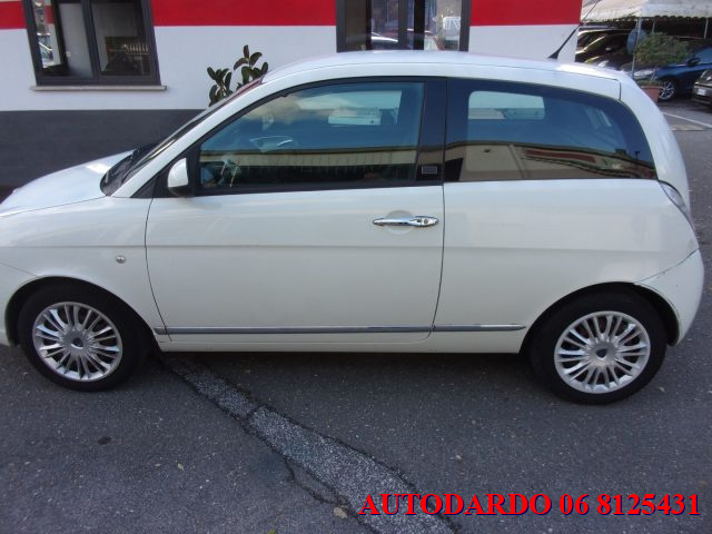 LANCIA Ypsilon usata, con Immobilizzatore elettronico