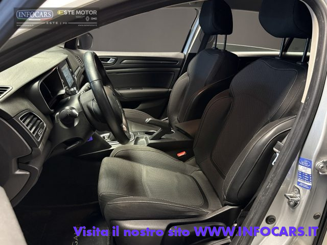 RENAULT Megane usata, con Alzacristalli elettrici