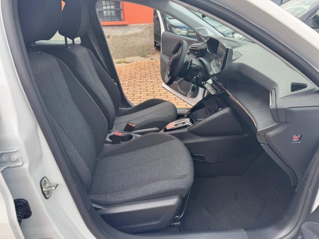 PEUGEOT 208 usata, con Luci diurne LED