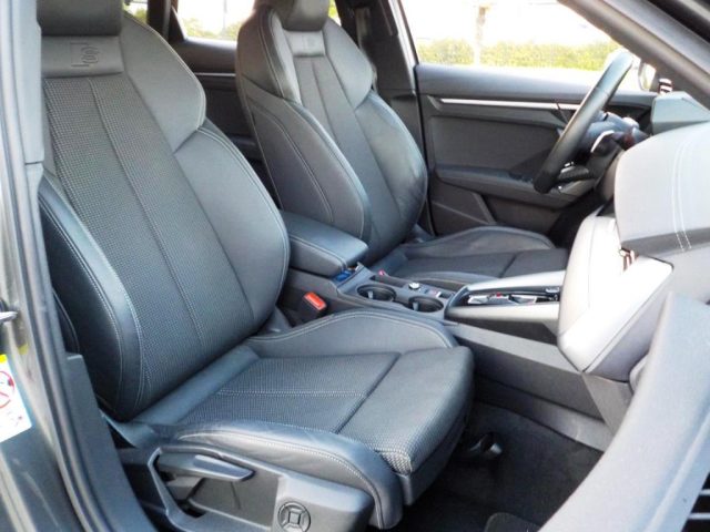 AUDI A3 usata, con Volante in pelle