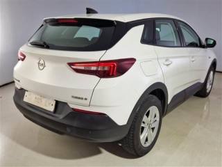 OPEL Grandland X usata, con Airbag