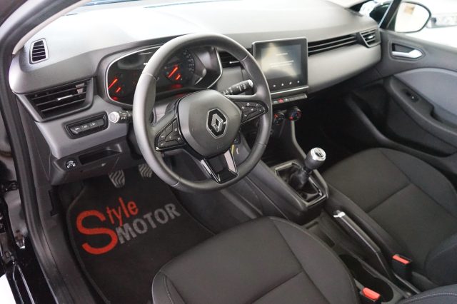 RENAULT Clio usata, con Autoradio