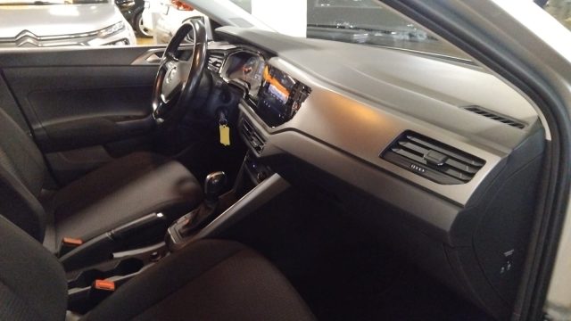 VOLKSWAGEN Polo usata, con Autoradio digitale
