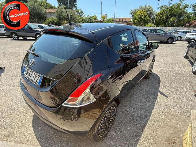 LANCIA Ypsilon usata, con Airbag Passeggero