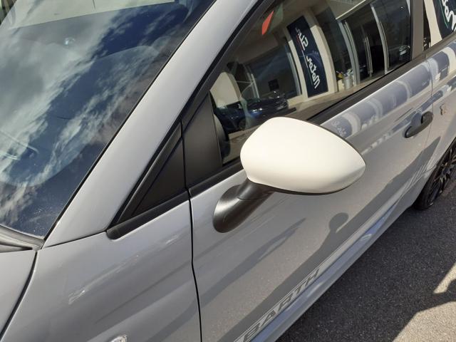 ABARTH 695 usata, con Boardcomputer