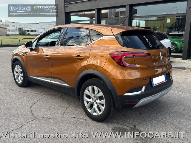 RENAULT Captur usata, con Airbag