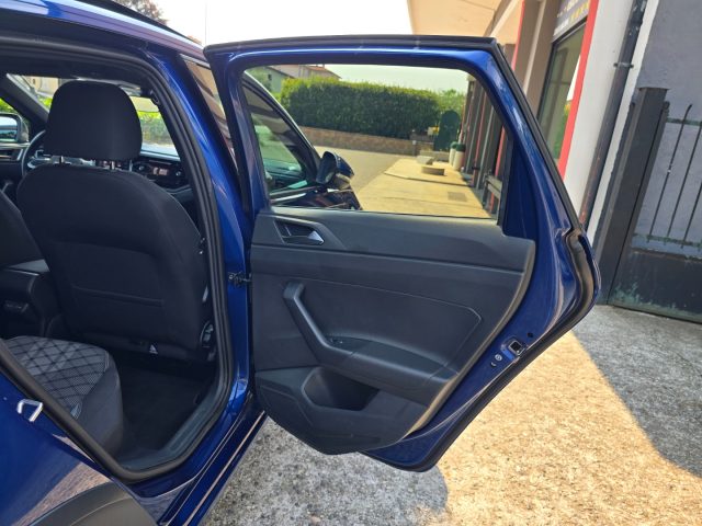VOLKSWAGEN Taigo usata 132