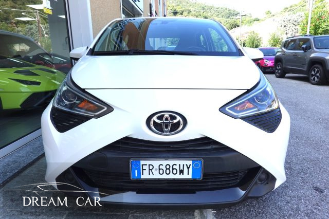 TOYOTA Aygo usata, con Controllo automatico clima