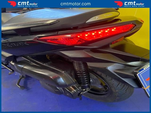 YAMAHA X-Max 250 usata 10