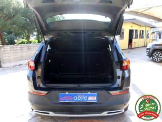 OPEL Grandland X usata, con Specchietti laterali elettrici