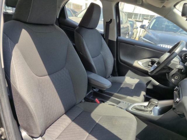 TOYOTA Yaris usata, con Servosterzo