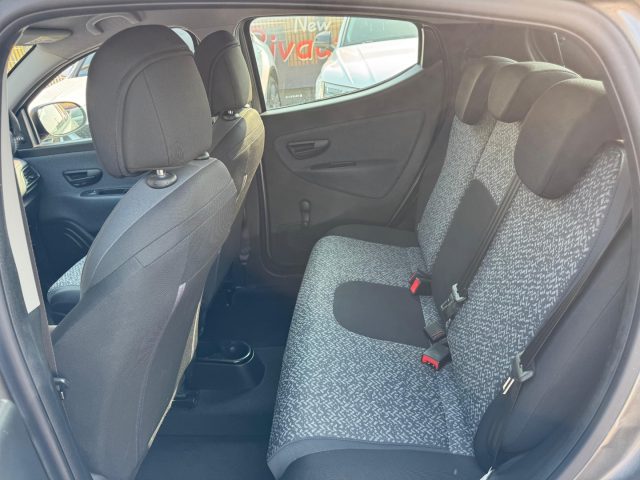 LANCIA Ypsilon usata, con Controllo trazione