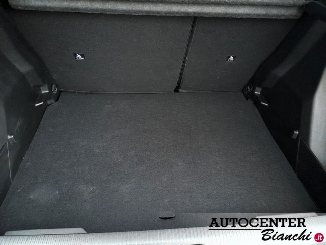 PEUGEOT 2008 usata 26