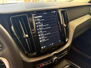 VOLVO XC60 usata, con Fari LED