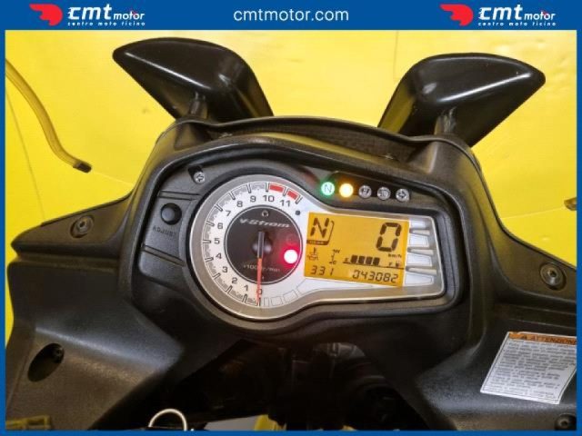 SUZUKI V-Strom 650 usata 4