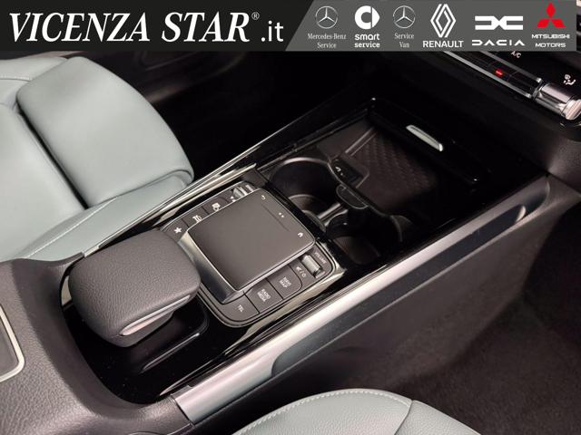 MERCEDES-BENZ GLB 180 usata, con Volante in pelle