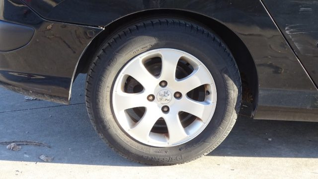 PEUGEOT 308 usata, con Specchietti laterali elettrici