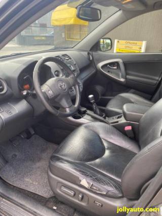 TOYOTA RAV 4 usata, con Climatizzatore