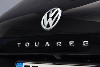VOLKSWAGEN Touareg usata, con Sensori di parcheggio posteriori