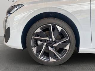 PEUGEOT 308 usata, con Adaptive Cruise Control
