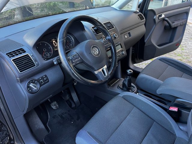 VOLKSWAGEN Touran usata, con Volante in pelle