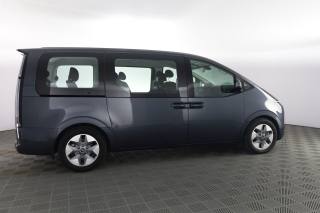 HYUNDAI Staria usata 2
