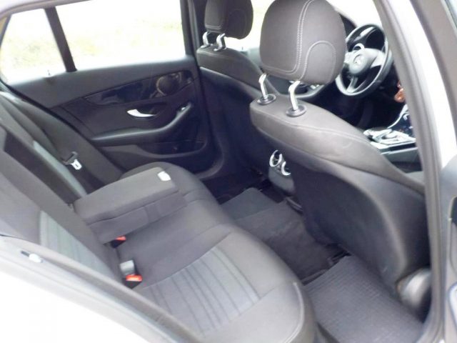 MERCEDES-BENZ C 180 usata, con Airbag testa