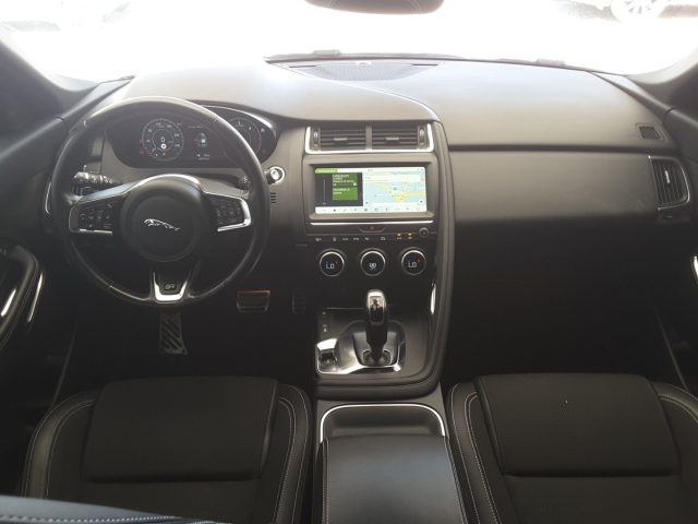 JAGUAR E-Pace usata, con Cronologia tagliandi