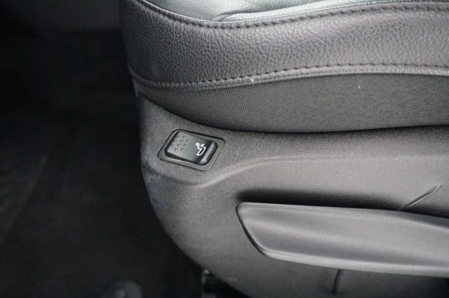 JEEP Compass usata, con Touch screen