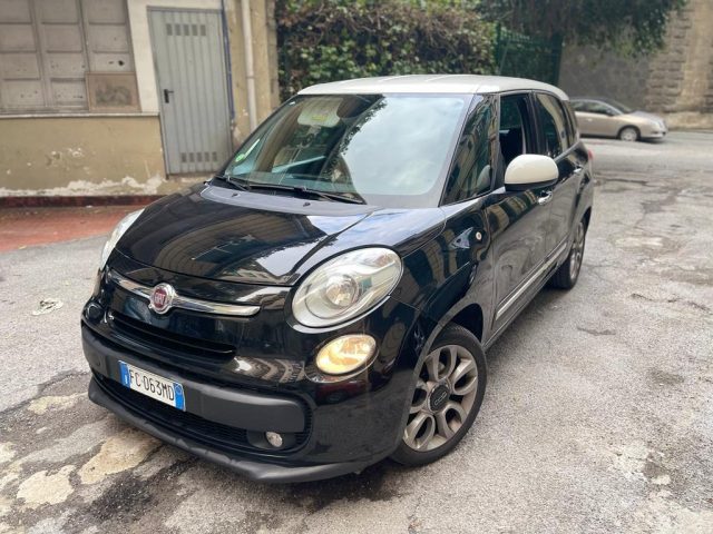 FIAT 500L usata, con Airbag