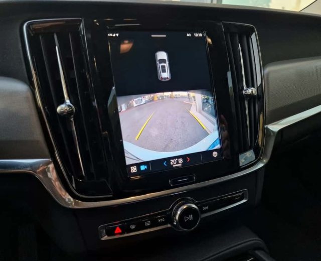 VOLVO V90 Cross Country usata, con Cruise Control