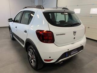 DACIA Sandero usata, con Specchietti laterali elettrici