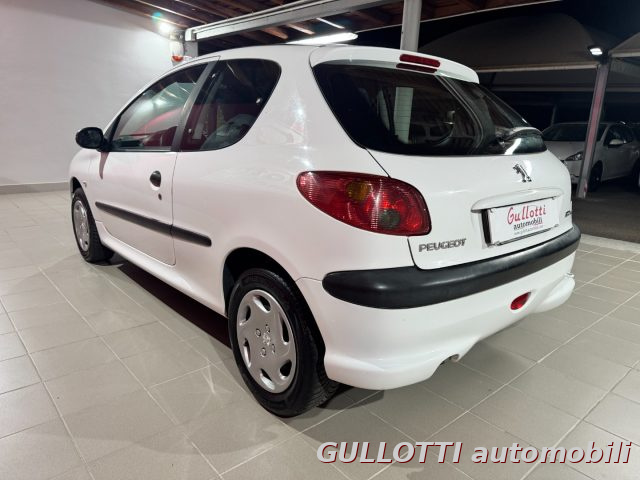 PEUGEOT 206 usata, con Chiusura centralizzata