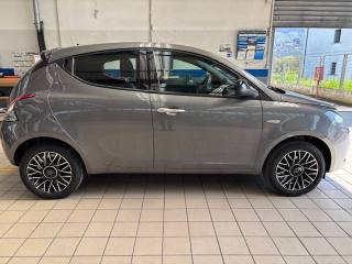 LANCIA Ypsilon usata, con ESP