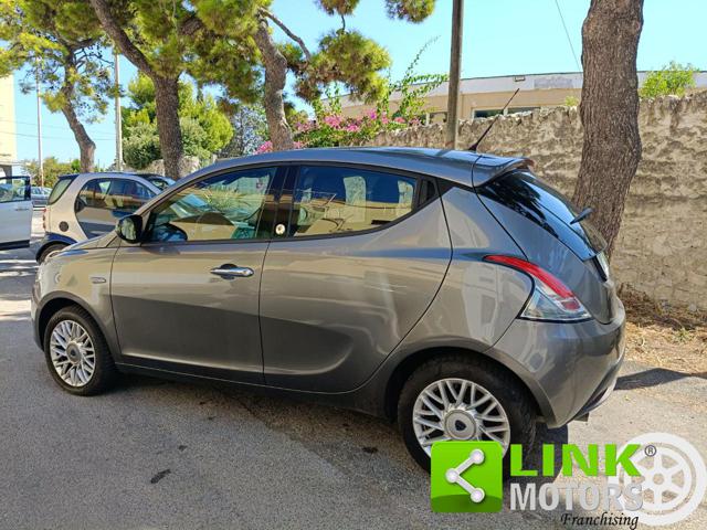 LANCIA Ypsilon usata, con Airbag