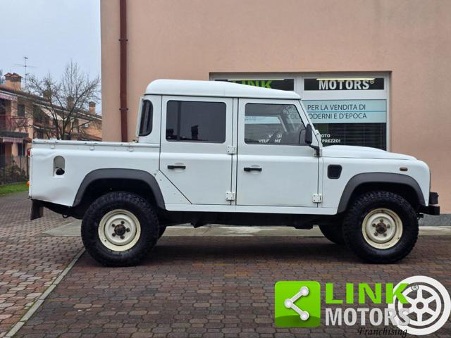 LAND ROVER Defender usata, con USB