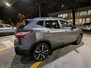 NISSAN Qashqai usata, con Boardcomputer
