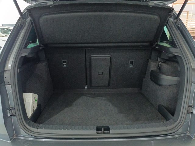 SKODA Karoq usata, con Sistema di navigazione