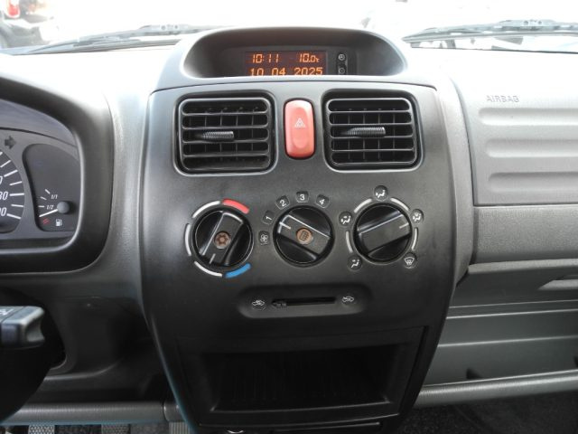 OPEL Agila usata 17