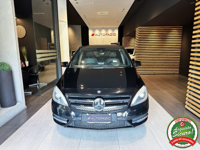 MERCEDES-BENZ B 220 usata, con Autoradio digitale