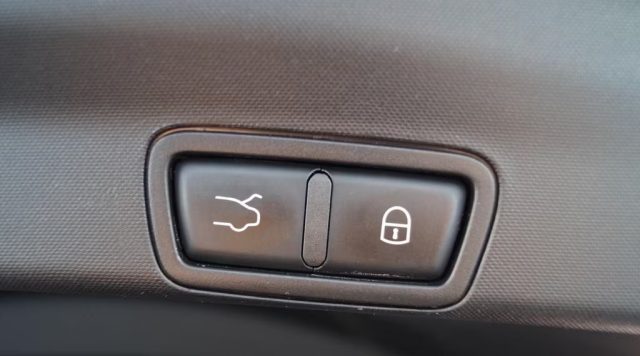 ALFA ROMEO Stelvio usata, con Controllo trazione