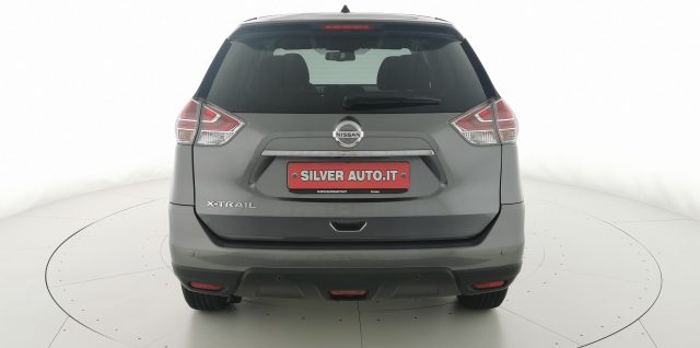NISSAN X-Trail usata, con Autoradio