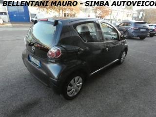 TOYOTA Aygo usata, con Controllo automatico clima
