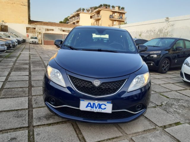 LANCIA Ypsilon usata, con ABS
