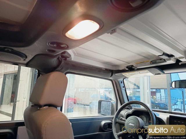 JEEP Wrangler usata 24