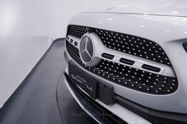 MERCEDES-BENZ GLA 200 usata, con Android Auto