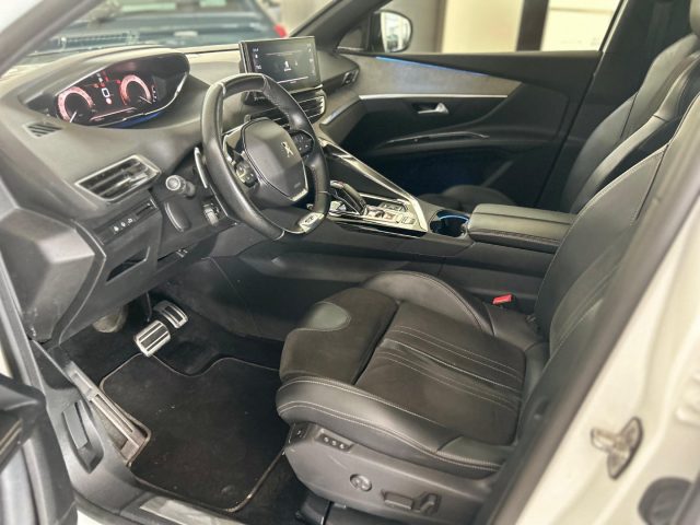 PEUGEOT 5008 usata, con Sistema di navigazione
