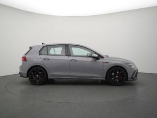 VOLKSWAGEN Golf usata, con Airbag